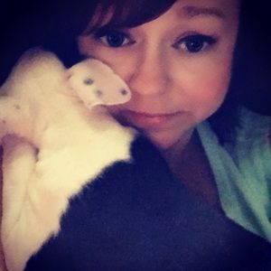 Meet your Posher, Chasity